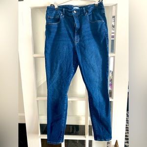 Good American Always Fits Good Legs Skinny Jeans